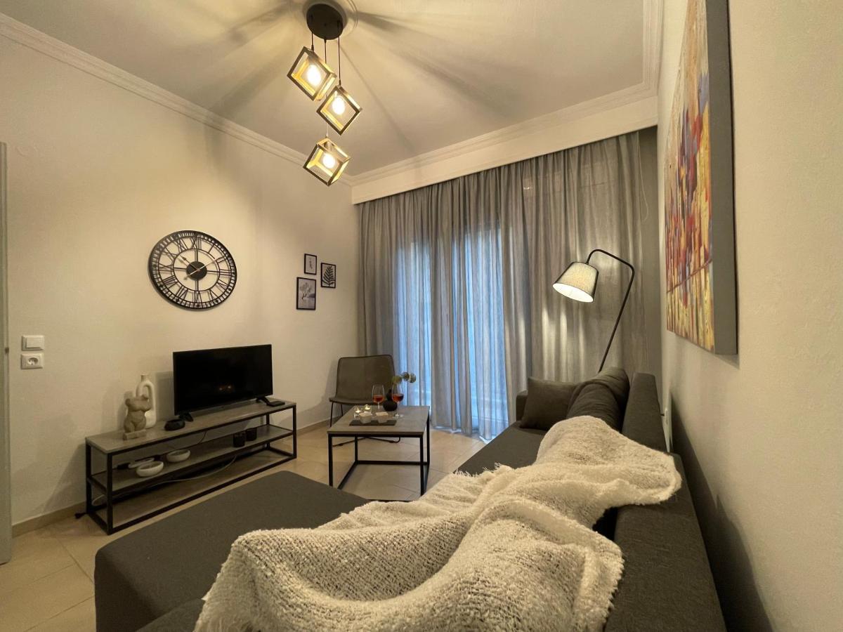 Green&Grey Apartment Kavala Exterior photo